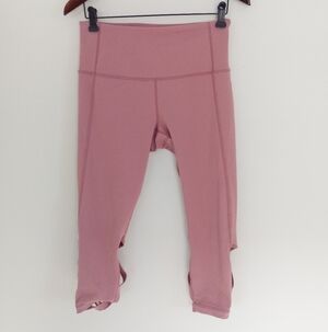 Zella Camilla Criss Cross Cropped Leggings Pink Size Medium
